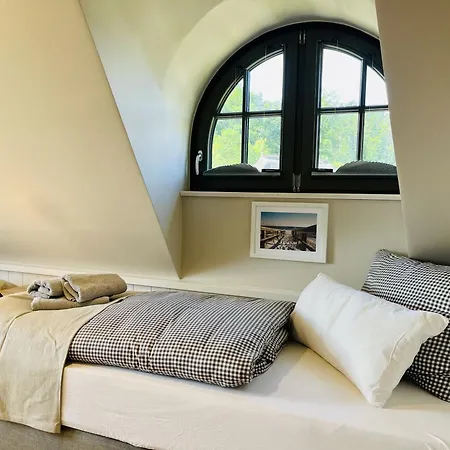 Huus Waterkant 18 Klein Stresow Ruegen By Ruyastay *