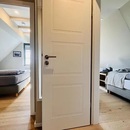 Huus Waterkant 18 Klein Stresow Ruegen By Ruyastay Casa vacanze *