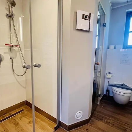 Casa vacanze Huus Waterkant 18 Klein Stresow Ruegen By Ruyastay Putbus