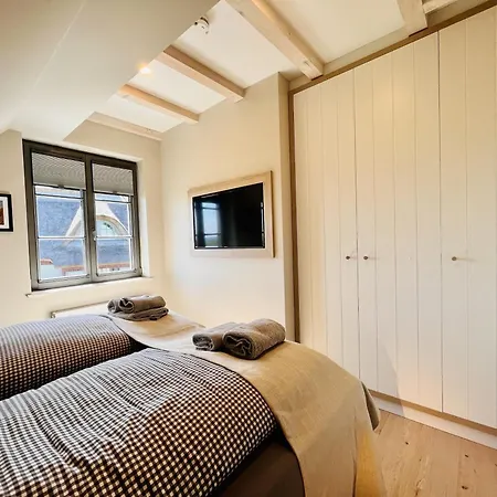 Huus Waterkant 18 Klein Stresow Ruegen By Ruyastay Putbus